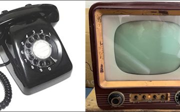 黒電話とテレビ